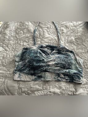 Fabletics Teal, Black and White Printed Bralette